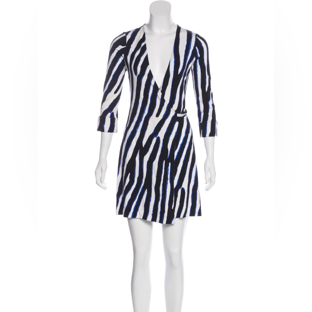 Diane Von Furstenberg Wrap Dress | Women's Mini Animal Print Dress | Size: M